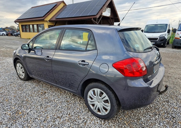 Toyota Auris cena 17000 przebieg: 224900, rok produkcji 2009 z Jedlicze małe 56